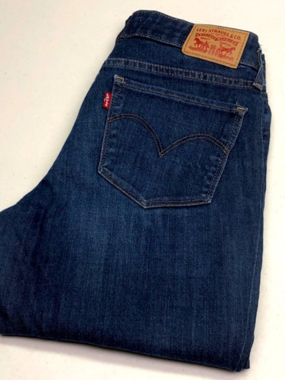 LEVI 711 SKINNY JEANS 27x27 ⭐️